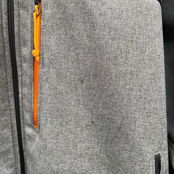 North Face Men’s Softshell Jacket - Picture 4 of 4